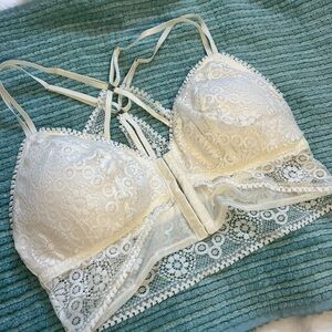 Aerie Lace Bralette in Cream
